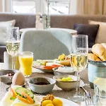 Hotel Germania 3*