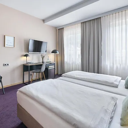 Germania Hotel 3*