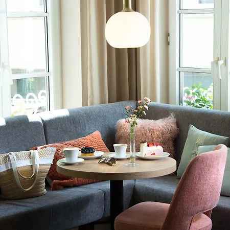 Germania Hotel 3*