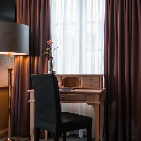 Hotell Germania 3*